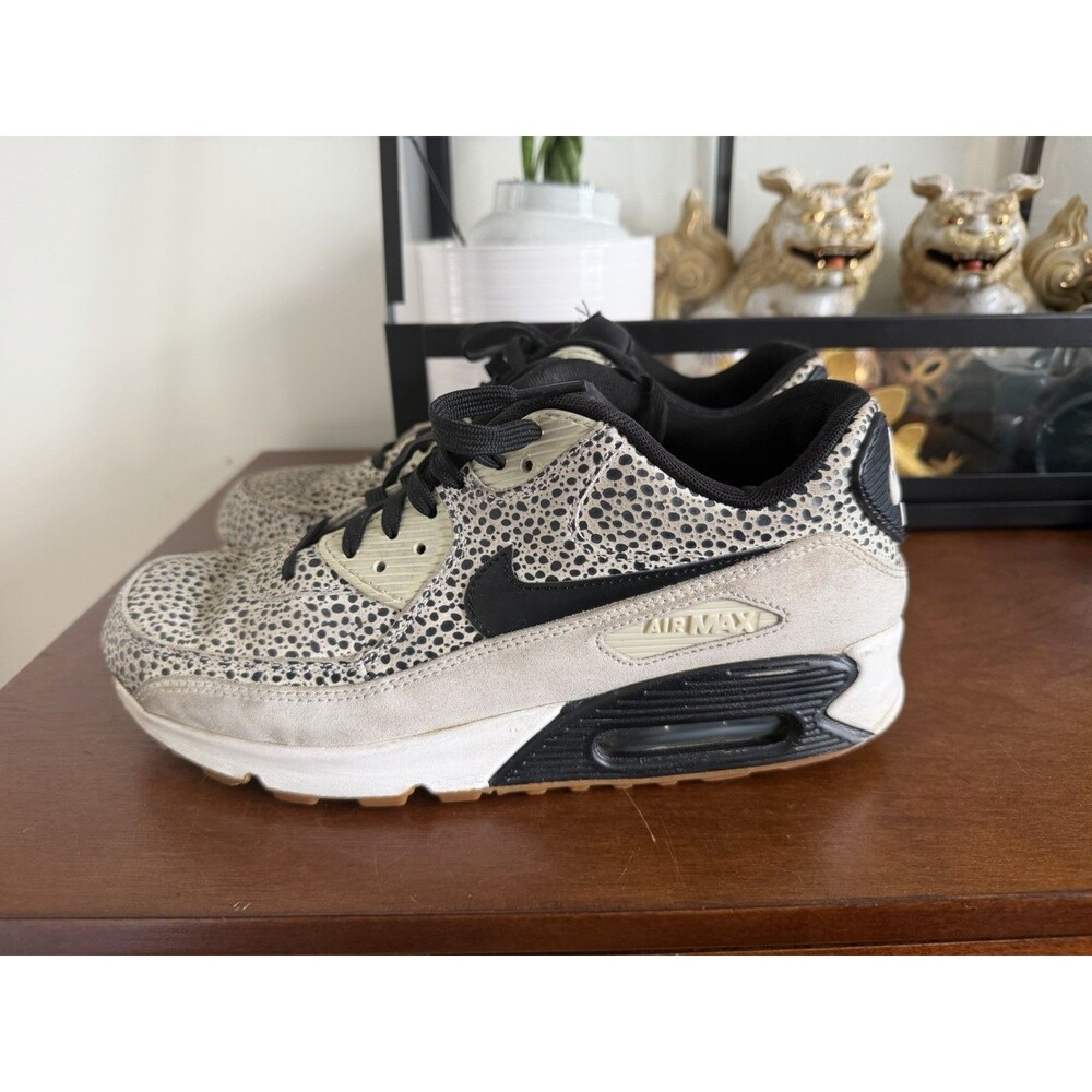 NIKE AIR MAX 90 SAFARI “GUM LIGHT BROWN” Womens Size 10